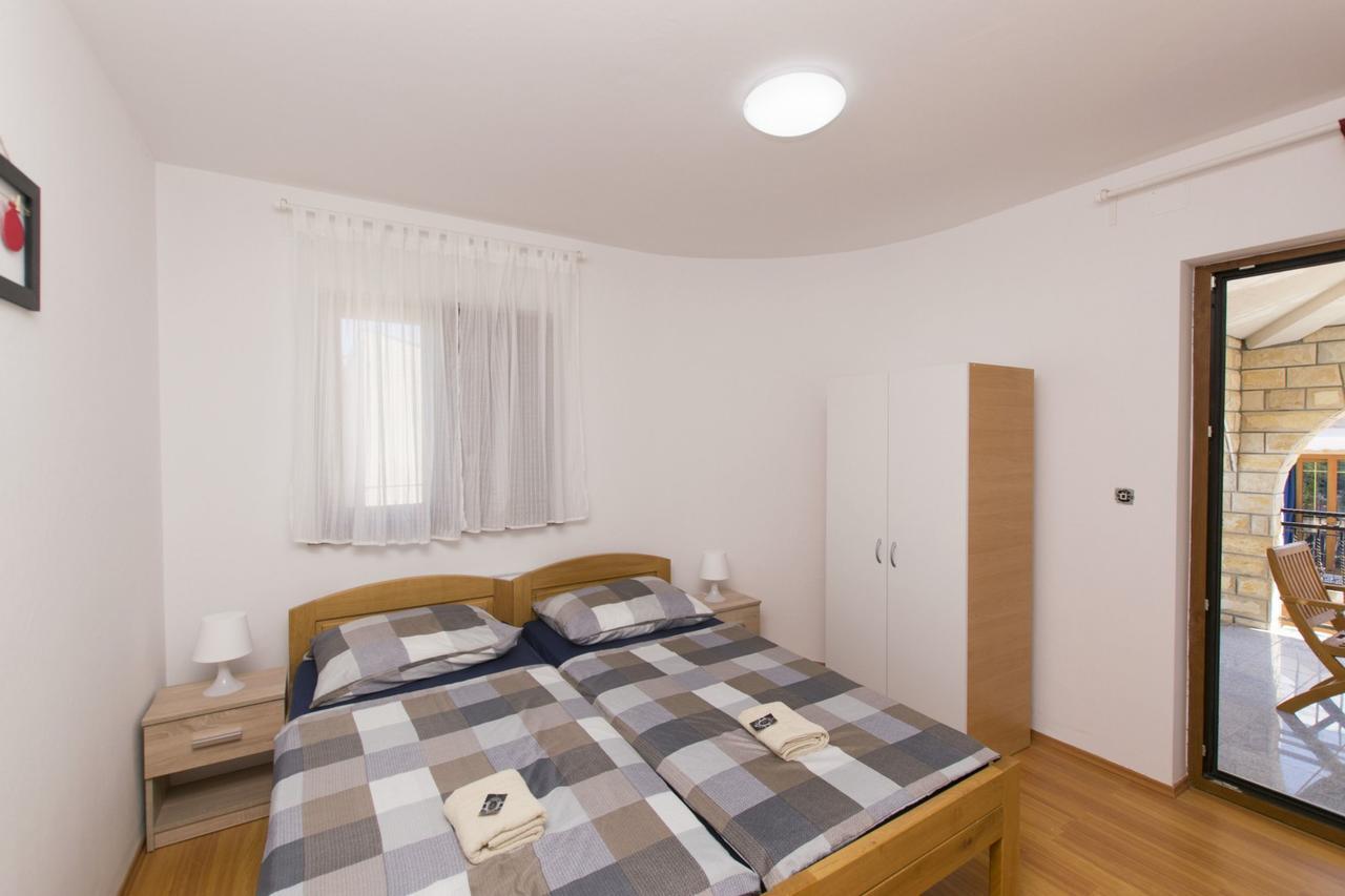 Rooms Nada Селине Экстерьер фото